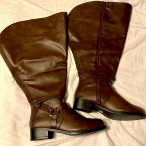 Torrid. Over the knee boots. Women’s shoes 9.